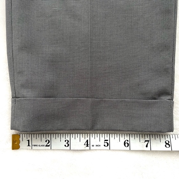 (🎄BOGO) Van Heusen Dress Pants Cuffed Hem Pleat Front Gray 30 29 Office EUC - Picture 7 of 8